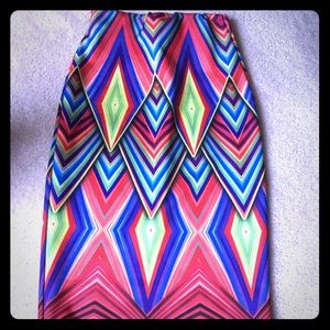 High waisted pencil skirt